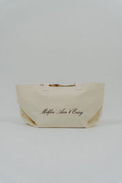Canvas Tote „Milfin’ Ain’t Easy“